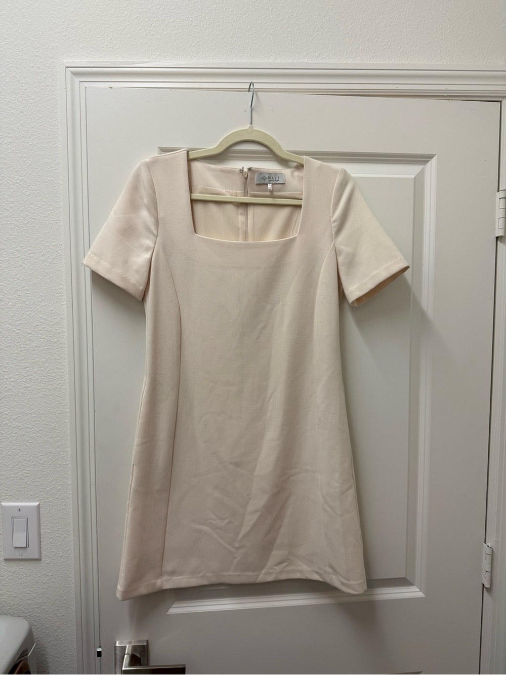 Wayf Cream Mini Dress Sz Small